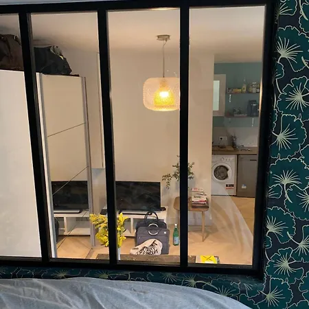 New & Cosy Beautiful Close Marais! * Paris