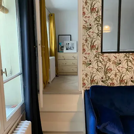 Appartement New & Cosy Beautiful Close Marais!