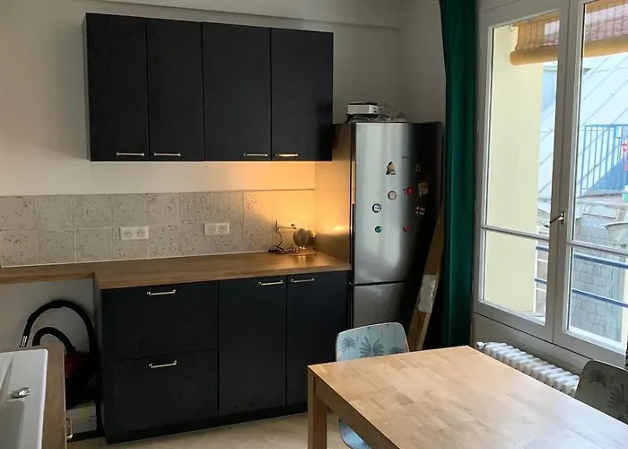 New & Cosy Beautiful Close Marais! *